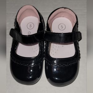 Cherokee black shiny dress  shoes 5 velcro scallop edge